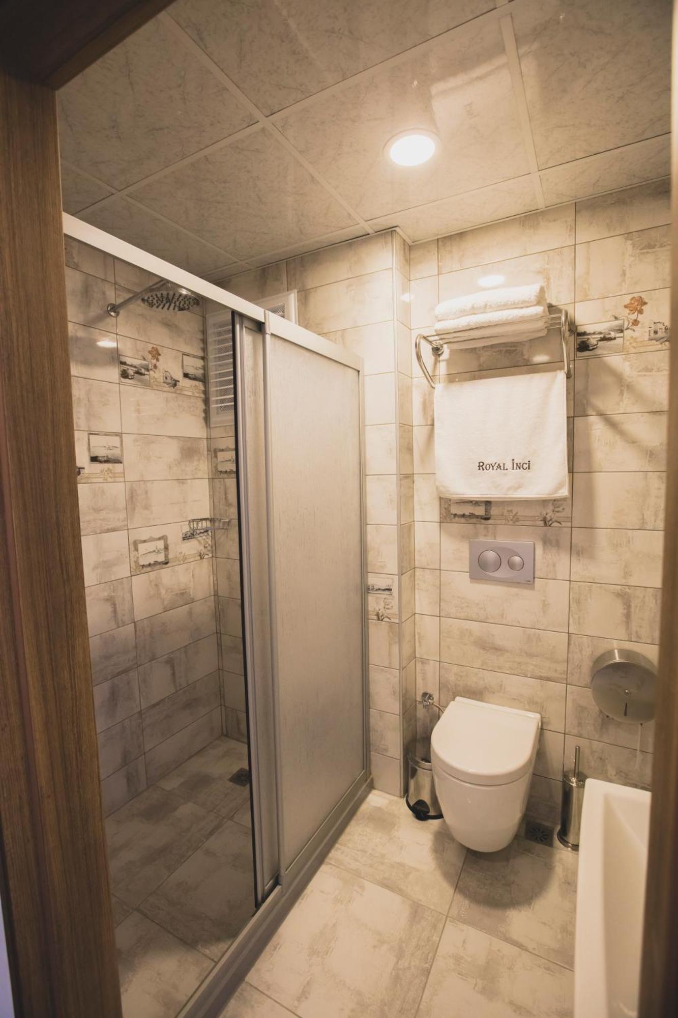 Deluxe Triple Room,1216499215:JPEG