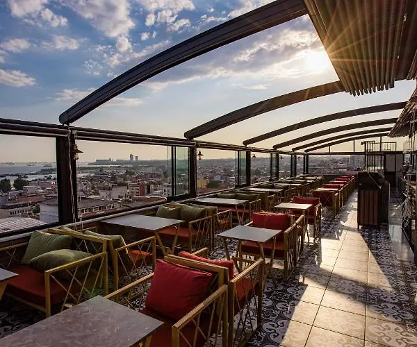 Hôtel pour familles: Grand Balyan Hotel & Restaurant